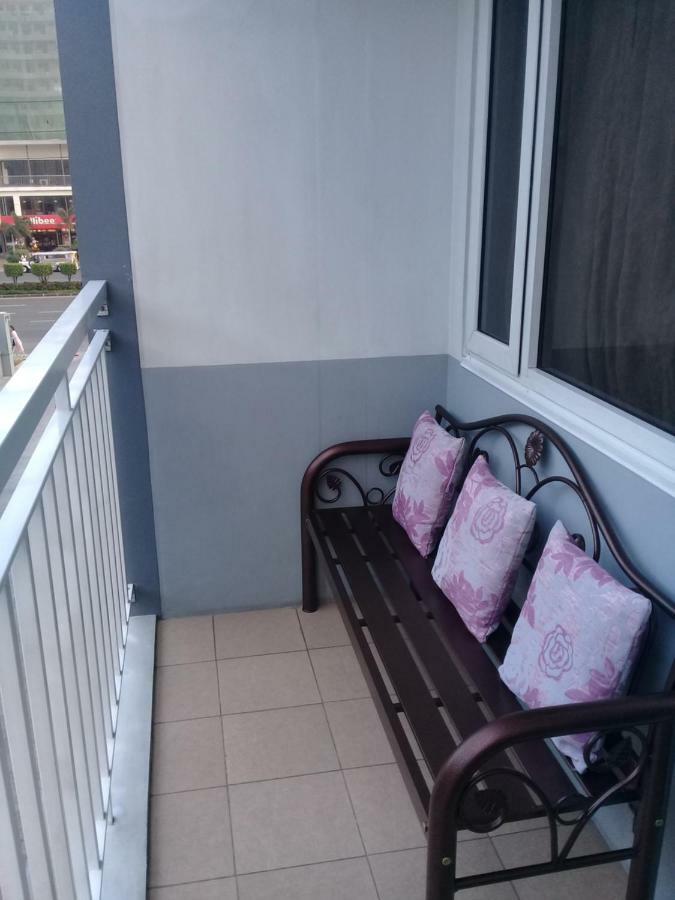 Staycation Dream Condotel Manila Exterior foto